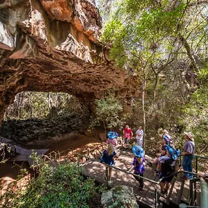 Lodge Discovery - Undara, Mount Surprise