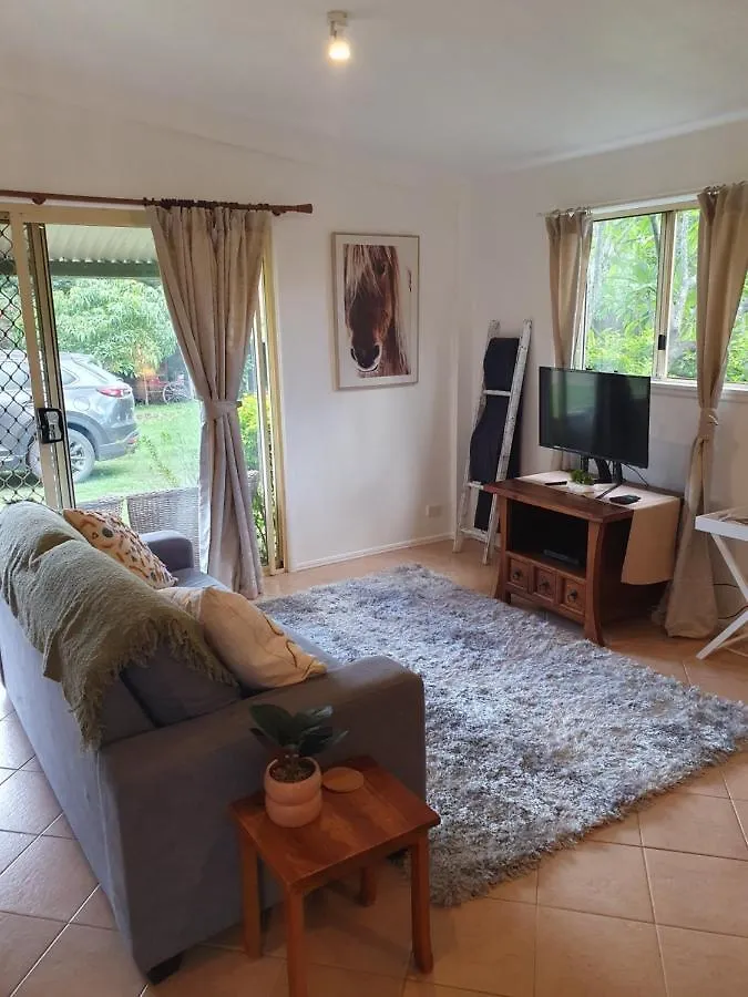 Farm stay Clandulla Cottages & Farmstay Boyland