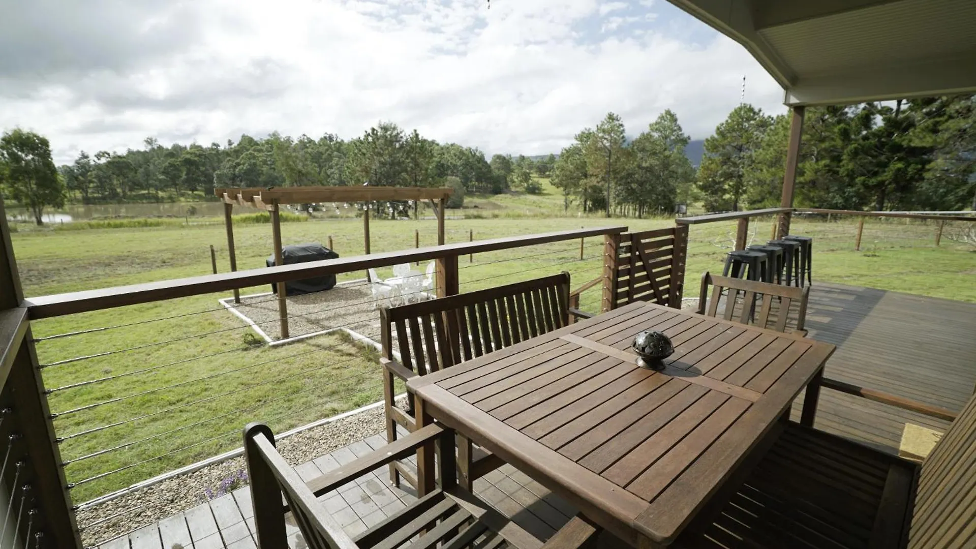 Clandulla Cottages & Farmstay Boyland Australia